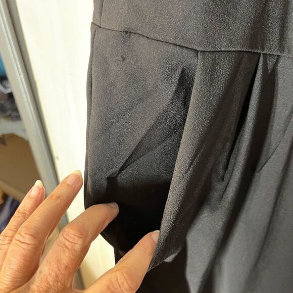 Torrid new black crepe romper jumpsuit short sleeve boat neck, size 22 - Picture 8 of 16